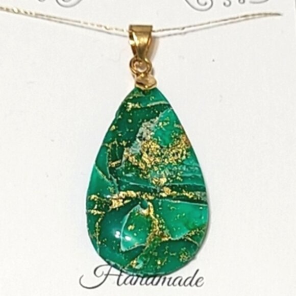 Handcrafted Large Chunky Emerald Green Gold Teardrop Gemstone Inspired Pendant - Picture 1 of 7